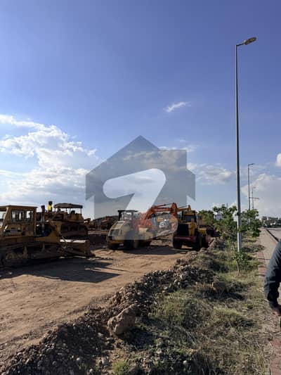 ڈی ایچ اے ڈیفینس فیز 4 ڈی ایچ اے ڈیفینس,اسلام آباد میں 5 مرلہ رہائشی پلاٹ 92.0 لاکھ میں برائے فروخت۔ ڈی ایچ اے ڈیفینس فیز 4 ڈی ایچ اے ڈیفینس,اسلام آباد میں 5 مرلہ رہائشی پلاٹ 92.0 لاکھ میں برائے فروخت۔