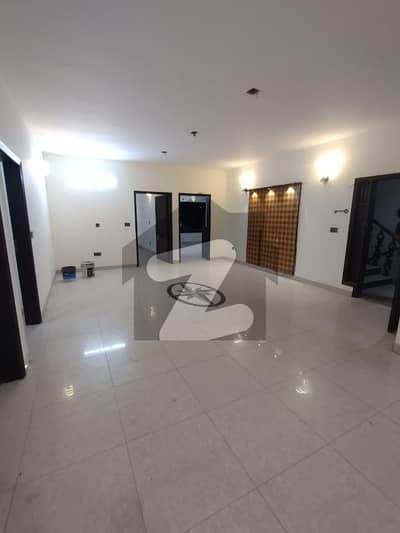 ڈی ایچ اے فیز 4 ڈی ایچ اے ڈیفینس,کراچی میں 3 کمروں کا 13 مرلہ بالائی پورشن 2.15 لاکھ میں کرایہ پر دستیاب ہے۔