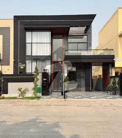 10 Marla Double Height Lobby Modern Luxury House DHA Phase 5 - Block B, DHA Phase 5, DHA Defence, Lahore, Punjab