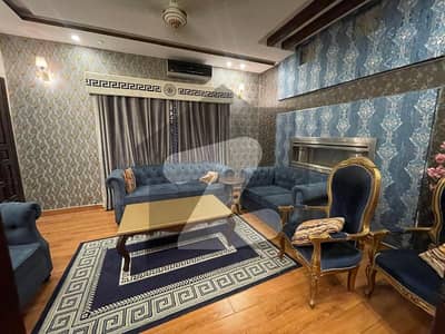 بحریہ ٹاؤن جینیپر بلاک بحریہ ٹاؤن سیکٹر سی,بحریہ ٹاؤن,لاہور میں 3 کمروں کا 10 مرلہ بالائی پورشن 1.3 لاکھ میں کرایہ پر دستیاب ہے۔