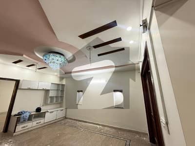 پی سی ایس آئی آر ہاؤسنگ سکیم فیز 2 پی سی ایس آئی آر ہاؤسنگ سکیم,لاہور میں 2 کمروں کا 10 مرلہ زیریں پورشن 80.0 ہزار میں کرایہ پر دستیاب ہے۔