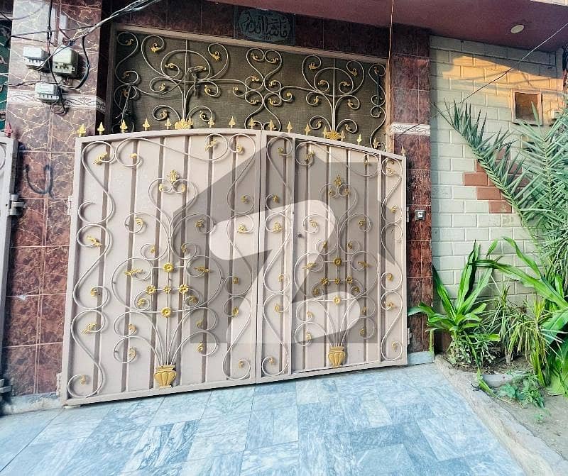 Tripple Storey 3 Marla House Available In Marghzar Officers Colony - Block C For sale Tripple Storey 3 Marla House Available In Marghzar Officers Colony - Block C For sale