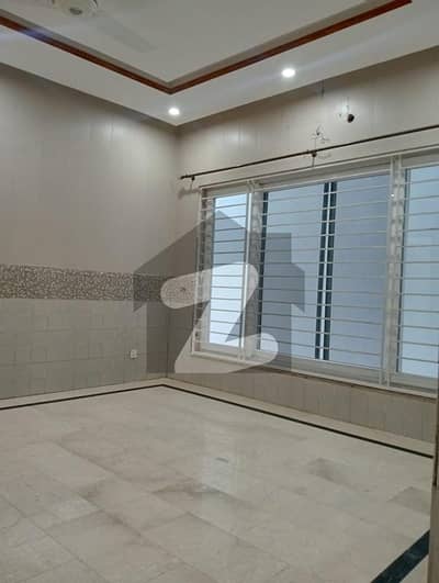 ای ۔ 11 اسلام آباد میں 3 کمروں کا 16 مرلہ زیریں پورشن 1.2 لاکھ میں کرایہ پر دستیاب ہے۔