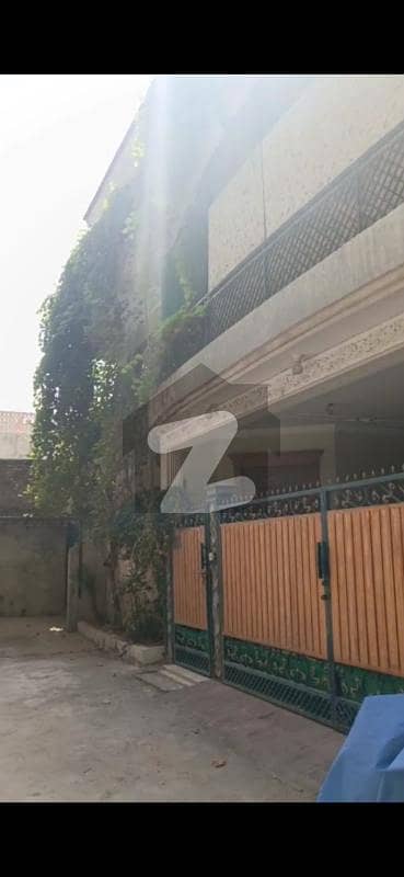 12 Marla Commercial Building For Rent