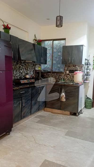 HOT DEAL 2 BED LOUNGE FLAT FOR SALE PRIME LOCATION