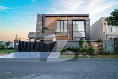 1 Kanal Luxurious Modern Design Bungalow For Sale In DHA Phase 6 With Basement And State-Of-The-Art Of DHA Lahore