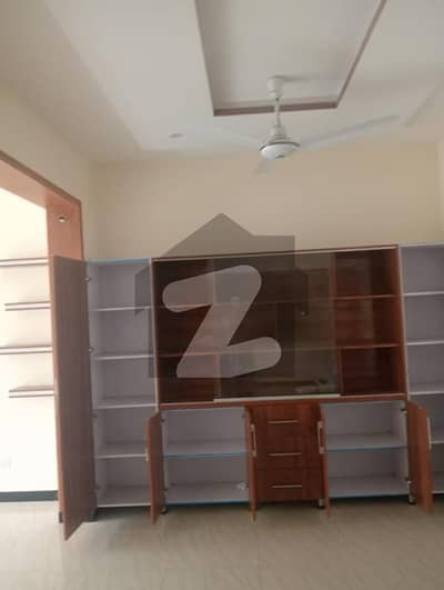 جی ۔ 13 اسلام آباد میں 2 کمروں کا 7 مرلہ زیریں پورشن 85.0 ہزار میں کرایہ پر دستیاب ہے۔