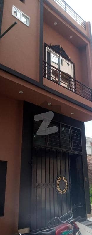 غوث گارڈن - فیز 4 غوث گارڈن,لاہور میں 3 کمروں کا 3 مرلہ مکان 90.0 لاکھ میں برائے فروخت۔