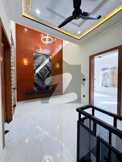 07 Marla Slightly used property Double Unit Luxury Designer House Available For Sale