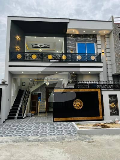 نیو سٹی فیز 2 - بلاک جے نیو سٹی فیز 2,نیو سٹی,واہ میں 3 کمروں کا 6 مرلہ مکان 1.25 کروڑ میں برائے فروخت۔