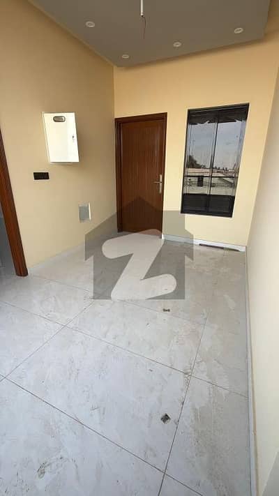 گلشنِ اقبال ٹاؤن کراچی میں 3 کمروں کا 10 مرلہ بالائی پورشن 1.75 لاکھ میں کرایہ پر دستیاب ہے۔ گلشنِ اقبال ٹاؤن کراچی میں 3 کمروں کا 10 مرلہ بالائی پورشن 1.75 لاکھ میں کرایہ پر دستیاب ہے۔