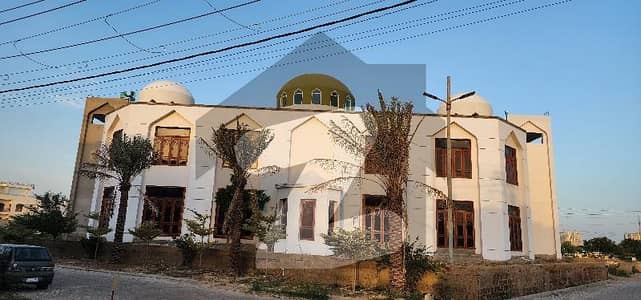 پاک آئیڈل کوآپریٹو ہاؤسنگ سوسائٹی کراچی میں 1 کنال رہائشی پلاٹ 4.35 کروڑ میں برائے فروخت۔