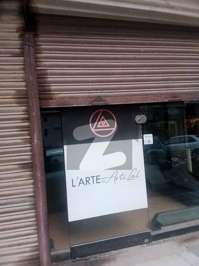 Shop Available On Rent In Zamzama Comm Lane 5 300sqft Attach Bath Attach Glass Neat And Clean