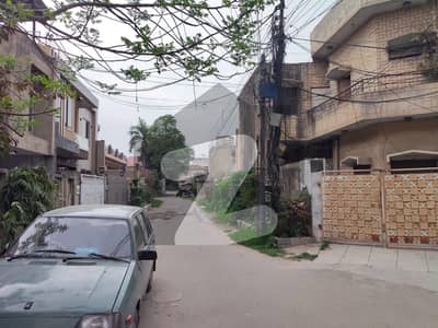 علامہ اقبال ٹاؤن ۔ پاک بلاک علامہ اقبال ٹاؤن,لاہور میں 5 کمروں کا 10 مرلہ مکان 3.15 کروڑ میں برائے فروخت۔ علامہ اقبال ٹاؤن ۔ پاک بلاک علامہ اقبال ٹاؤن,لاہور میں 5 کمروں کا 10 مرلہ مکان 3.15 کروڑ میں برائے فروخت۔