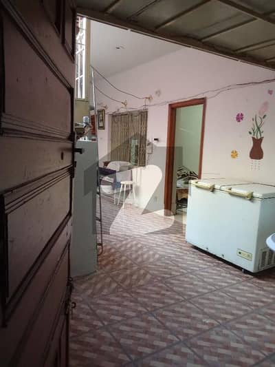 2 Bed First Floor Independent Flat for Sale