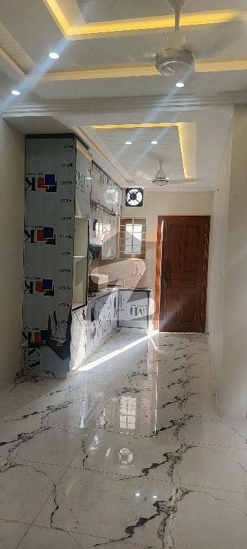 بحریہ انکلیو - سیکٹر این بحریہ انکلیو,بحریہ ٹاؤن,اسلام آباد میں 3 کمروں کا 5 مرلہ مکان 2.6 کروڑ میں برائے فروخت۔