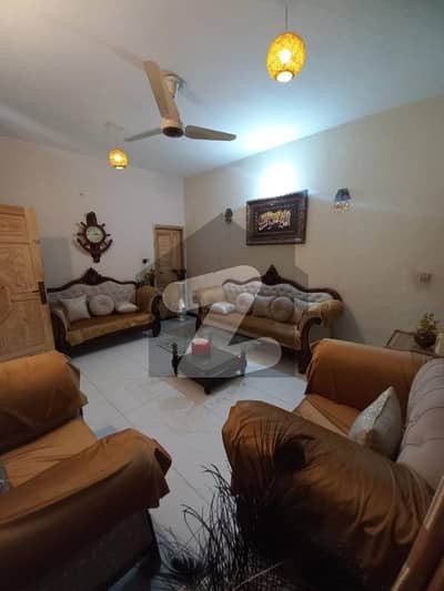 آئی ۔ 10 اسلام آباد میں 4 کمروں کا 4 مرلہ مکان 2.6 کروڑ میں برائے فروخت۔