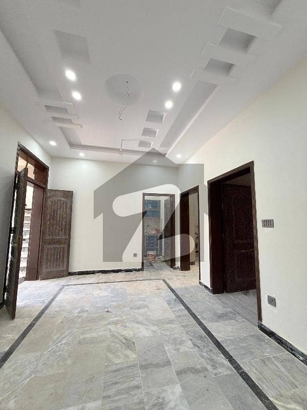 Single Story House Single Story House