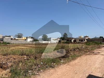 6 Marla Residential Plot In Central Bani Gala For sale