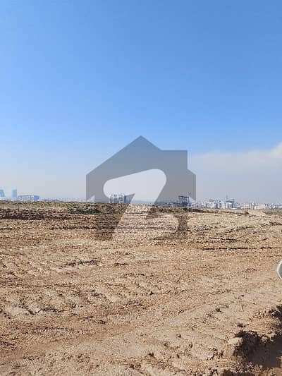 گلبرگ گرینز ۔ بلاک سی گلبرگ گرینز,گلبرگ,اسلام آباد میں 10 کنال رہائشی پلاٹ 33.0 کروڑ میں برائے فروخت۔