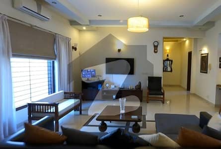 500 Sq Yd Maintained Bungalow For Rent DHA Phase VI Corner Property