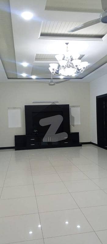 Like Brand New 10 Marla Full House Available For Rent G 13/1 Islamabad