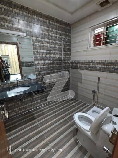 بحریہ ٹاؤن اسلام آباد میں 3 کمروں کا 10 مرلہ بالائی پورشن 1.1 لاکھ میں کرایہ پر دستیاب ہے۔