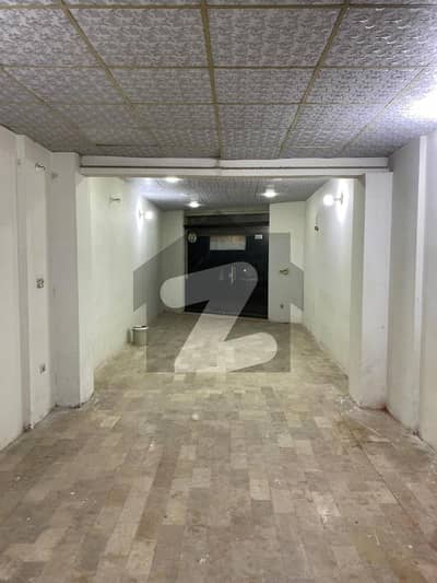 کالج روڈ لاہور میں 5 مرلہ دکان 1.5 لاکھ میں کرایہ پر دستیاب ہے۔