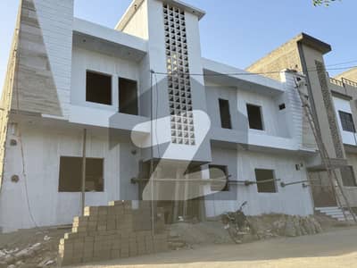 پاک آئیڈل کوآپریٹو ہاؤسنگ سوسائٹی کراچی میں 6 کمروں کا 7 مرلہ مکان 4.9 کروڑ میں برائے فروخت۔