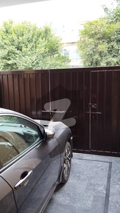 Beautiful Double Storey House For Rent 5 Rooms