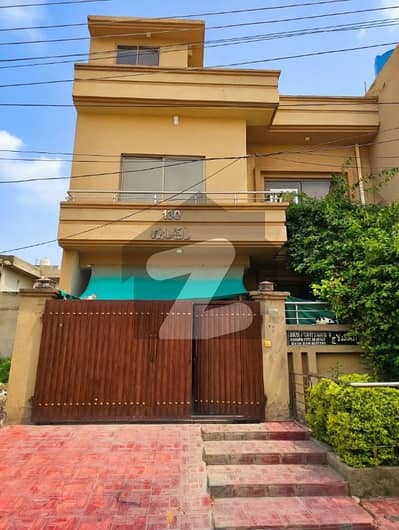 Main Boulevard 6 Marla House | Prime Location | Near Markaz | Ideal for Living & Commercial Activity