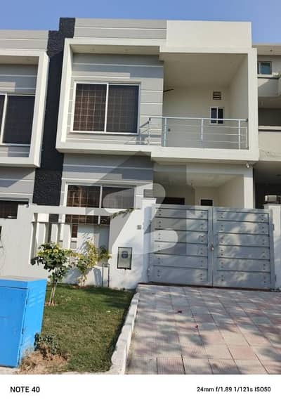 ڈی ایچ اے ڈیفینس فیز 2 ڈی ایچ اے ڈیفینس,اسلام آباد میں 2 کمروں کا 5 مرلہ بالائی پورشن 50.0 ہزار میں کرایہ پر دستیاب ہے۔