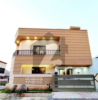 بحریہ ٹاؤن فیز 8 بحریہ ٹاؤن راولپنڈی,راولپنڈی میں 5 کمروں کا 7 مرلہ مکان 75.0 ہزار میں کرایہ پر دستیاب ہے۔