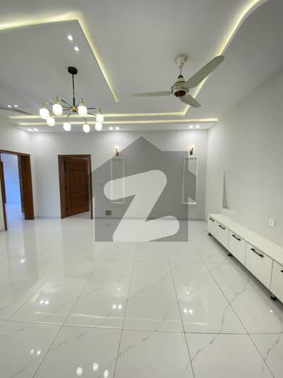 ڈی ۔ 12/4 ڈی ۔ 12,اسلام آباد میں 4 کمروں کا 1 کنال بالائی پورشن 1.55 لاکھ میں کرایہ پر دستیاب ہے۔