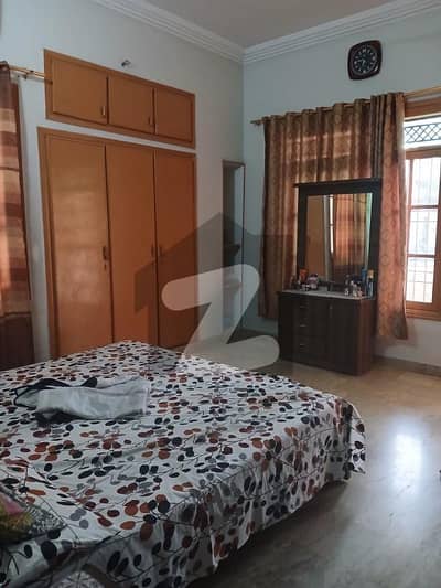 400 Square Yard First Floor Well Maintain Without Roof