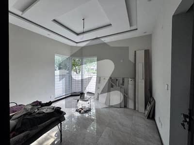 ڈی ایچ اے فیز 1 ڈیفنس (ڈی ایچ اے),لاہور میں 4 کمروں کا 10 مرلہ مکان 1.4 لاکھ میں کرایہ پر دستیاب ہے۔