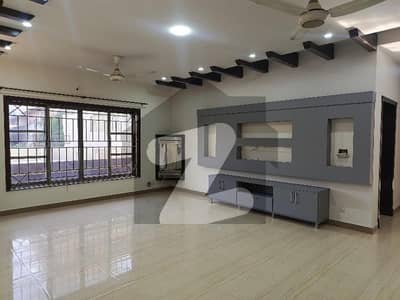 Beautiful Double Unit House With Gas