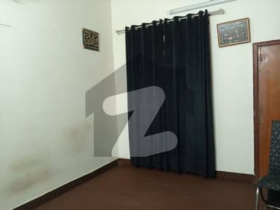 علامہ اقبال ٹاؤن ۔ کریم بلاک علامہ اقبال ٹاؤن,لاہور میں 5 کمروں کا 10 مرلہ مکان 3.51 کروڑ میں برائے فروخت۔