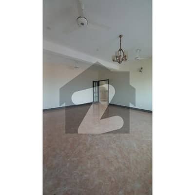 1 Kanal Beautiful House Available For Sale In Bani Gala Investor Rate Play Aay Play Pay