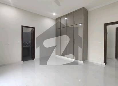 اتحاد ٹاؤن رائیونڈ روڈ,لاہور میں 2 کمروں کا 4 مرلہ بالائی پورشن 1.2 کروڑ میں برائے فروخت۔