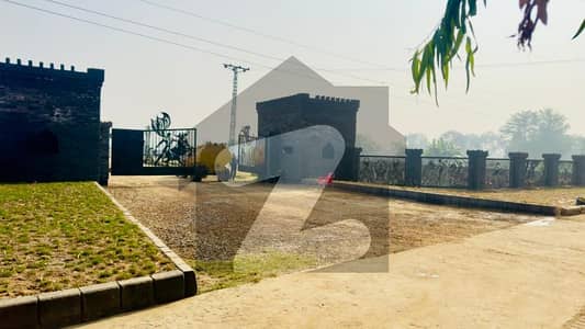 4 KANAL FARM HOUSE MAIN BARKI ROAD