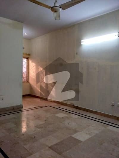 G-11/2 Upper Portion 4 Bed