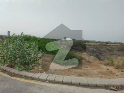ڈی ایچ اے فیز 6 ڈی ایچ اے ڈیفینس,کراچی میں 2 کنال رہائشی پلاٹ 25.0 کروڑ میں برائے فروخت۔