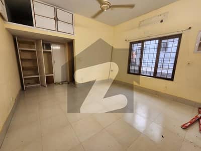 6 BEDROOMS HOUSE FOR RENT