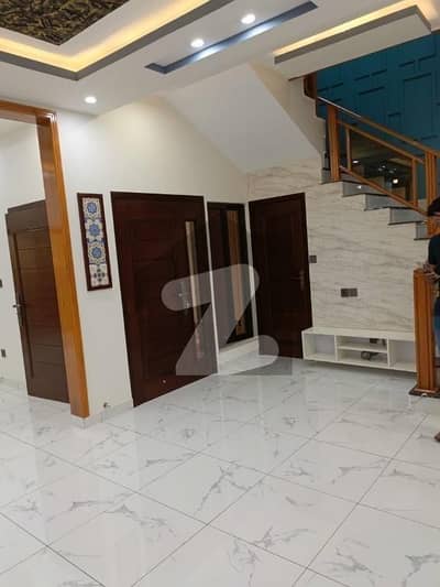 بحریہ ٹاؤن - پریسنٹ 12 بحریہ ٹاؤن کراچی,کراچی میں 3 کمروں کا 5 مرلہ مکان 1.3 کروڑ میں برائے فروخت۔