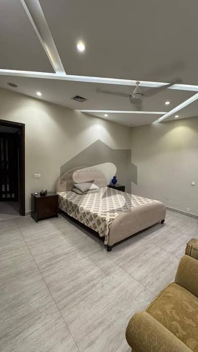 ڈی ایچ اے فیز 6 ڈیفنس (ڈی ایچ اے),لاہور میں 3 کمروں کا 1 کنال بالائی پورشن 1.6 لاکھ میں کرایہ پر دستیاب ہے۔