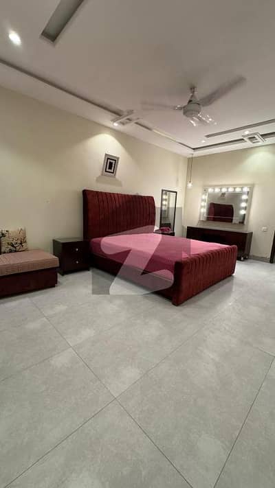 1 Kanal Fully Furnished Upper Portion For Rent In DHA Phase 6 - Common Gate Separate Entrance
