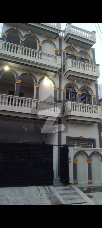 جوبلی ٹاؤن لاہور میں 7 مرلہ Studio مکان 3.05 کروڑ میں برائے فروخت۔