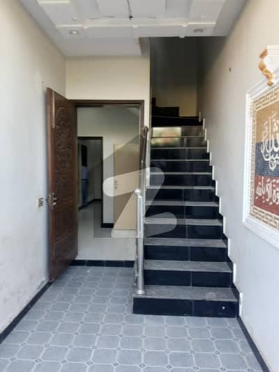 BRAND NEW 1 ST INTERY HOUSE FOR RENT OFICE PLUSE FAMILY FOR OFICE RENT 65 K FOR FMLY RENT 60 K  WITH DOUBEL KECHIN OUT CLASS VVIP HOUSE WATER AND ELECTRIC CITY AVAILABLE   REAL PICS