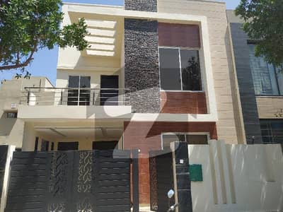 بحریہ نشیمن لاہور میں 3 کمروں کا 5 مرلہ مکان 1.45 کروڑ میں برائے فروخت۔